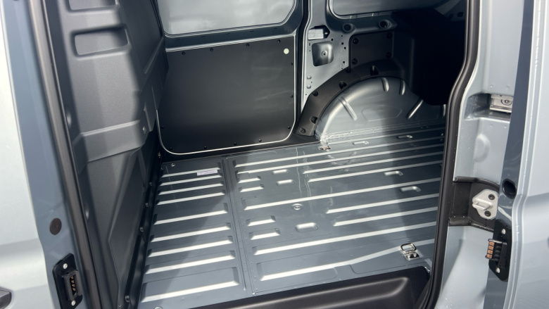 Ford Transit Connect 250 L2 Petrol 1.5 EcoBoost PHEV 150 Trend Van Auto